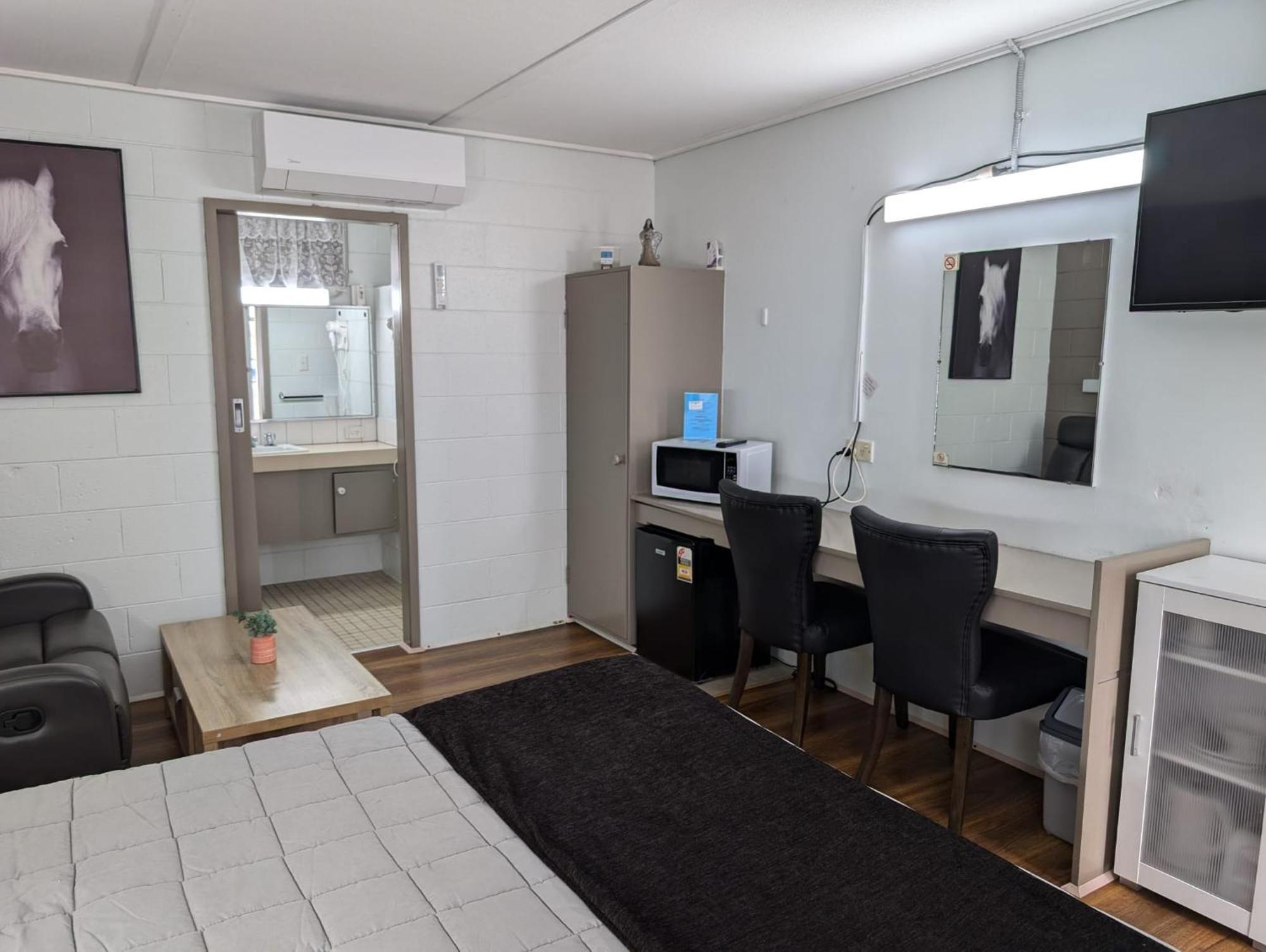 Morwell Parkside Motel Buitenkant foto