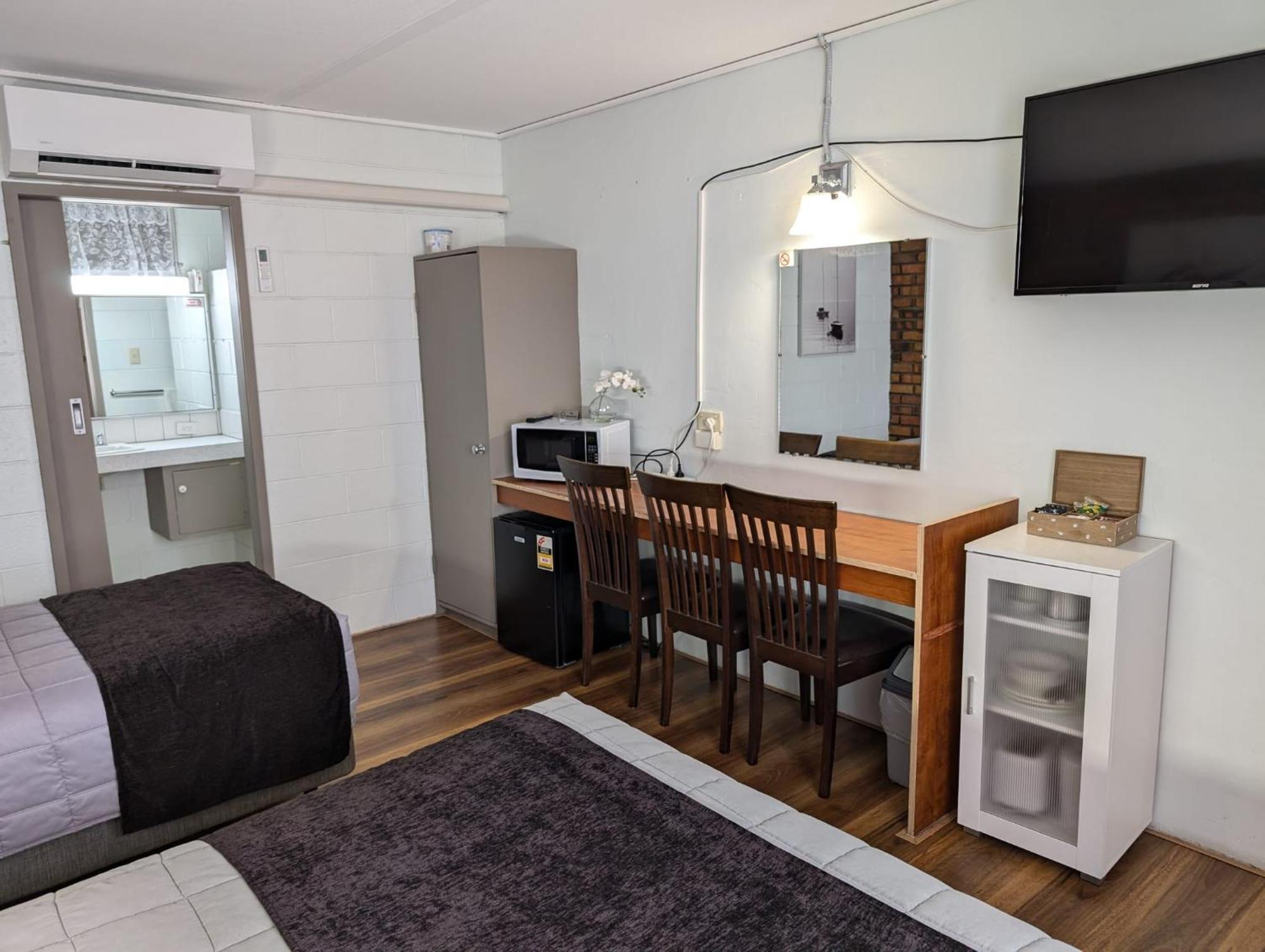 Morwell Parkside Motel Buitenkant foto
